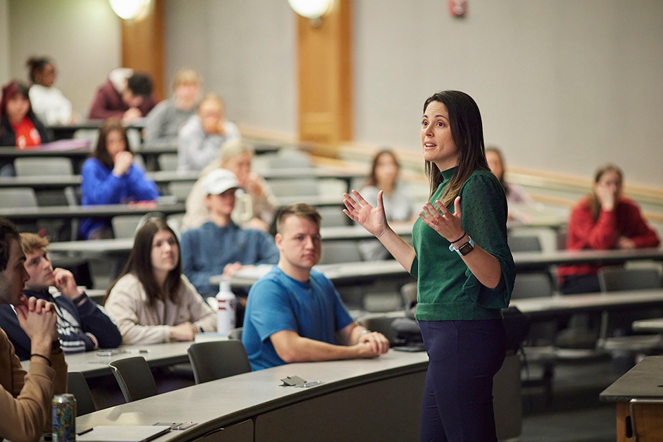 Allyson Shortle teaching a class.