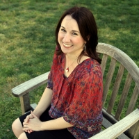 Dr. Lara Mayeux