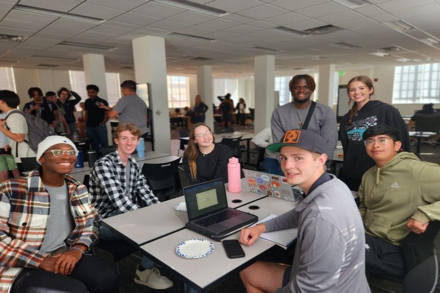 Mentors and proteges participating in class