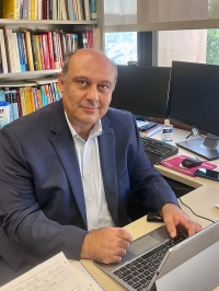 Dimitrios V. Papavassiliou