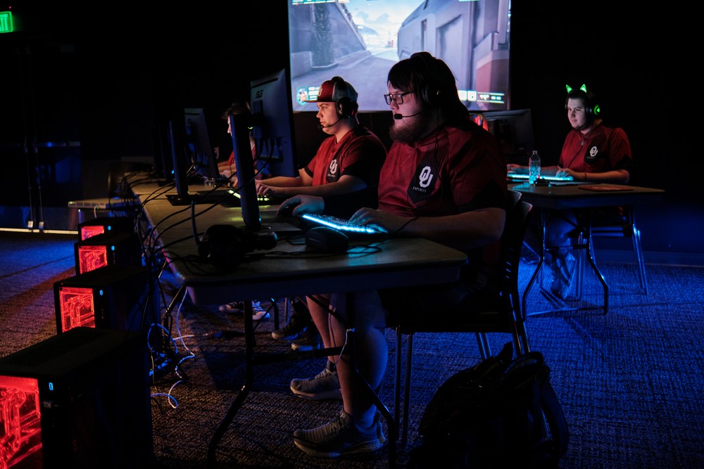 Students during bedlam in the Black Box Theater in Cross A.