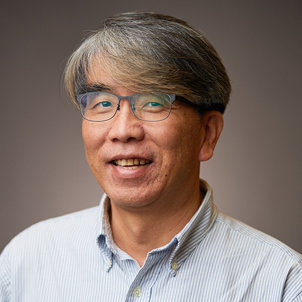 Doyle Yoon.