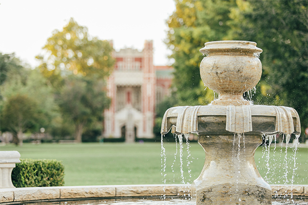A water fountain on the OU campus.