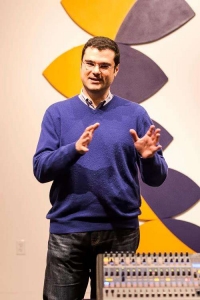 Dr. Kostas Karathanasis Web Resolution