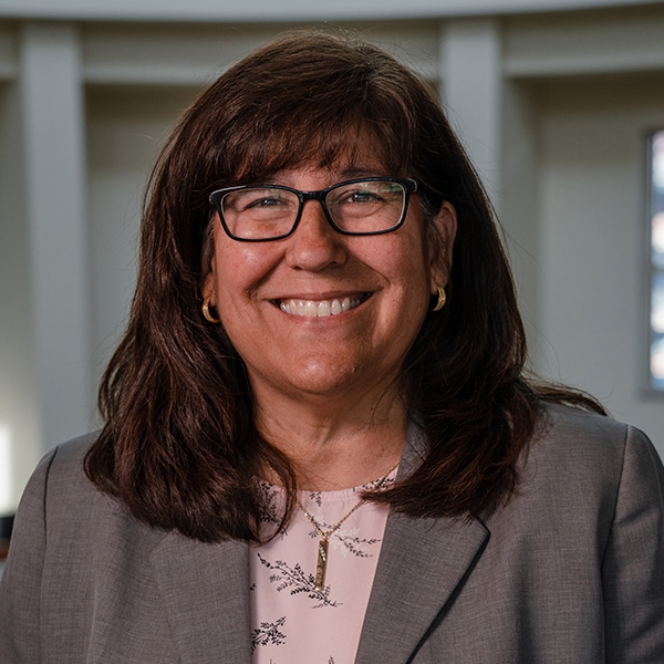 Sherry Kast, 公共关系 Area Head