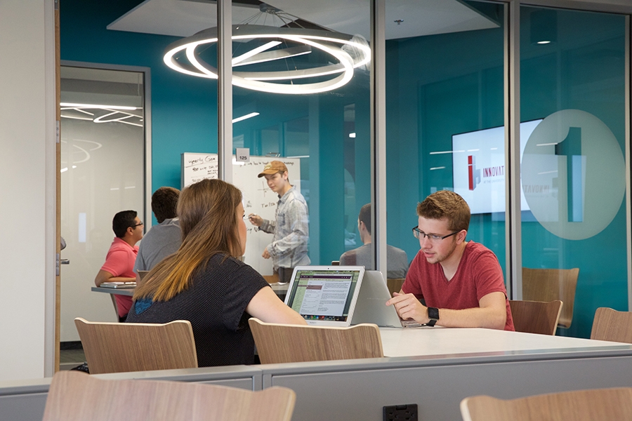 Entrepreneurial students in the Tom Love Innovation Hub