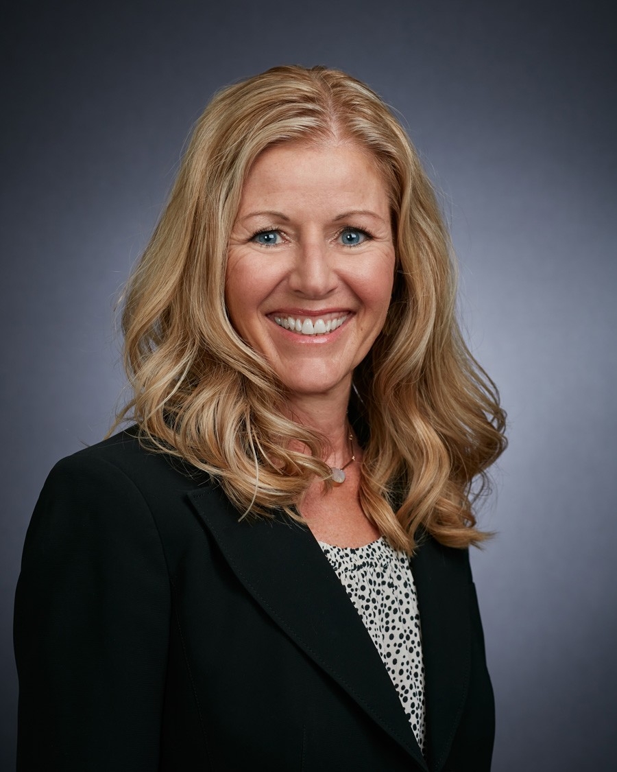 Gina McMillen headshot