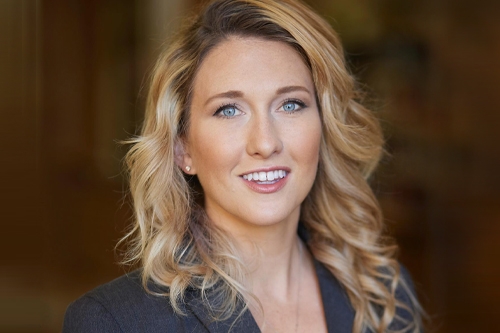 Stephanie Oakes