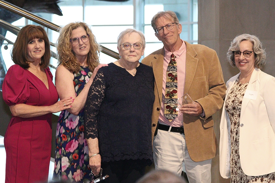 Melany Dickens-Ray, Leslie Flenniken, Gayle Parker, Ross Cates, Carol Silva