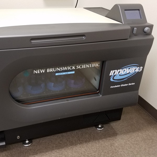 Incubator / Shaker